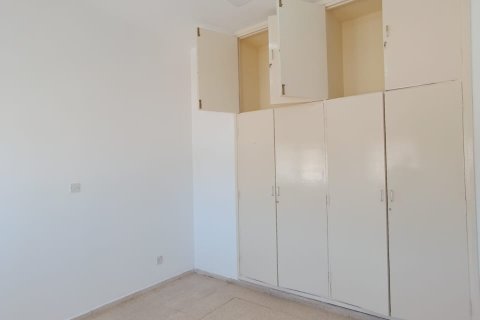 Apartment de 2 dormitorios en Ruwi, Oman No. 54844 12