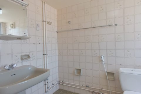 Apartment de 2 dormitorios en Ruwi, Oman No. 54844 7
