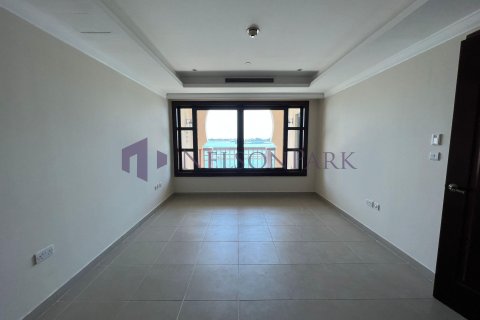 1 bedroom Townhouse in Doha, Qatar No. 56886 6