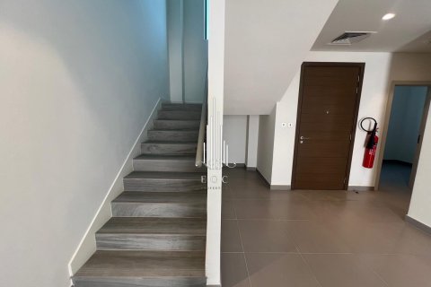 Townhouse de 2 chambres à Yas Island, UAE No. 51980 11