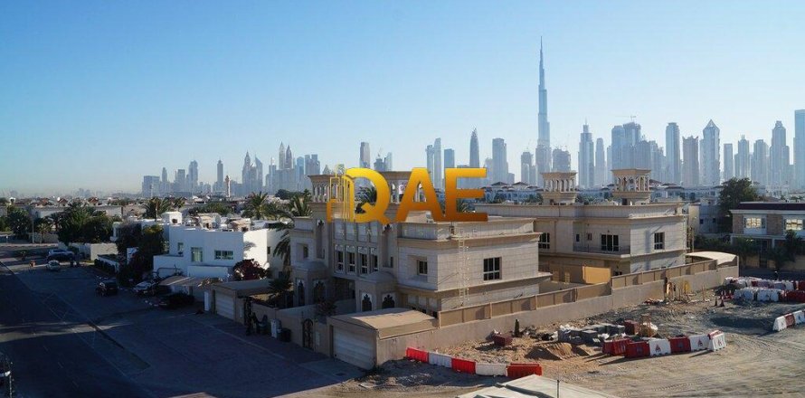 Studio Villa in Jumeirah, UAE No. 52038