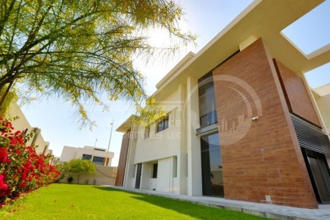 Villa de 4 chambres à Yas Island, UAE No. 13304