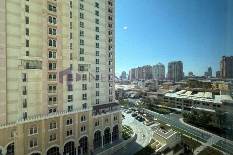 60m² Apartment in Doha, Qatar No. 58009 13