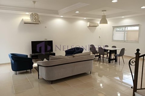 4 غرف نوم فيلا في الدوحة, Qatar رقم 57949