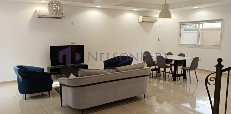 4 غرف نوم فيلا في الدوحة, Qatar رقم 57949