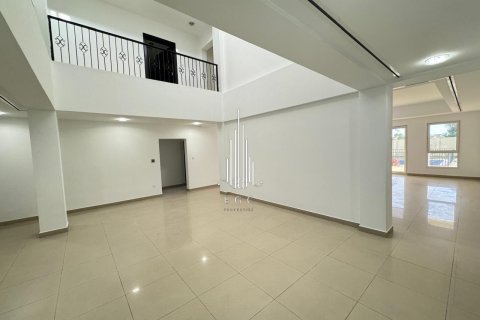 Вилла с 8 спальнями в Банияс, ОАЭ №29336 20