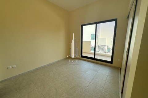 Villa de 4 chambres à Al Khalidiya, UAE No. 29334 14