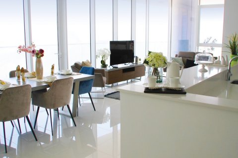 1 bedroom Apartment in Symphony Tower Manama, Bahrain No. 61210 10