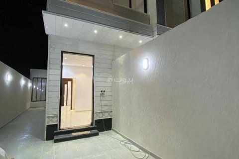 6 bedrooms Villa in Riyadh, Saudi Arabia No. 60382