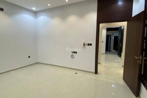 Villa de 6 chambres à Riyadh, Saudi Arabia No. 60382 5