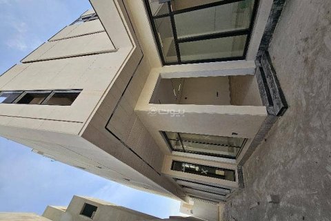 Villa de 5 chambres à Riyadh, Saudi Arabia No. 60341 4