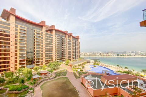 Квартира с 3 спальнями в Tiara Residences, ОАЭ №64743