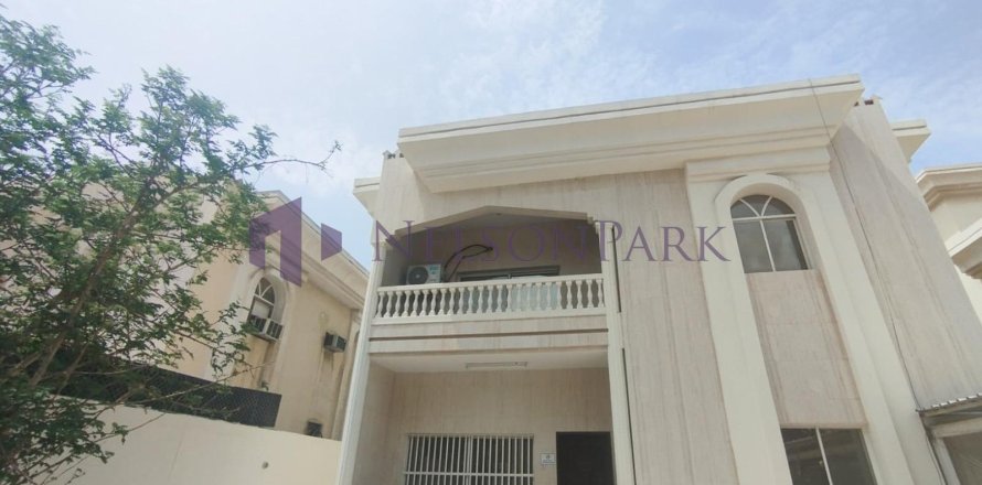 6 غرفة نوم  فيلا في الدوحة, Qatar رقم 56697