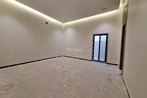Villa de 4 chambres à Riyadh, Saudi Arabia No. 67388 20