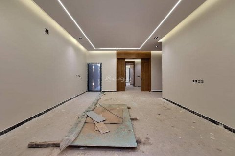 Villa de 4 chambres à Riyadh, Saudi Arabia No. 67388 11
