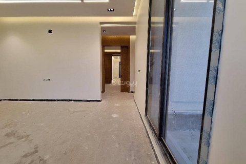 Villa de 4 chambres à Riyadh, Saudi Arabia No. 67388 6