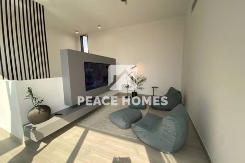 Villa de 4 dormitorios en Masaar 1 Azalea Tilal City, UAE No. 11291 17