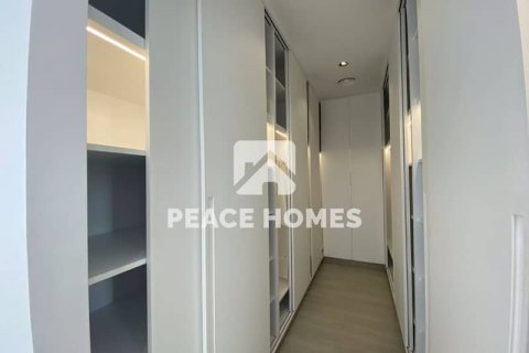 Villa de 4 dormitorios en Masaar 1 Azalea Tilal City, UAE No. 11291 10