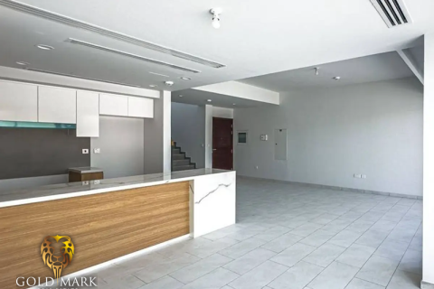 Townhouse de 3 dormitorios en Dubai Land, UAE No. 34463