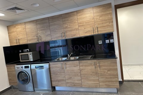 3 bedrooms Apartment in Doha, Qatar No. 57524 11