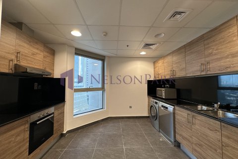 3 bedrooms Apartment in Doha, Qatar No. 57524 13