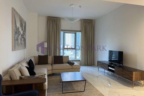 3 bedrooms Apartment in Doha, Qatar No. 57524 5