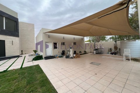 4 غرف نوم فيلا في الدوحة, Qatar رقم 57526 11