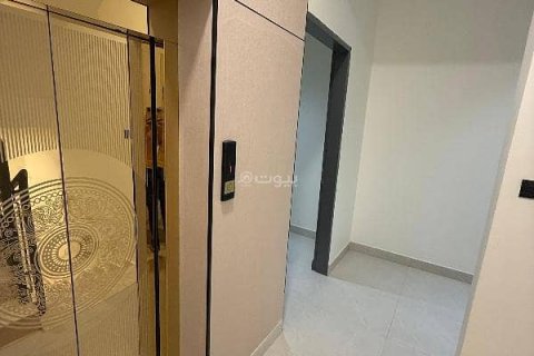 Apartment de 3 dormitorios en Riyadh, Saudi Arabia No. 99468 4