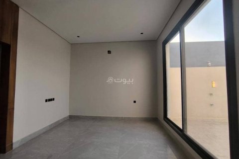 Villa de 5 chambres à Riyadh, Saudi Arabia No. 99469 18