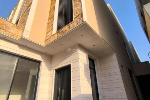 Villa de 5 chambres à Riyadh, Saudi Arabia No. 99469 3