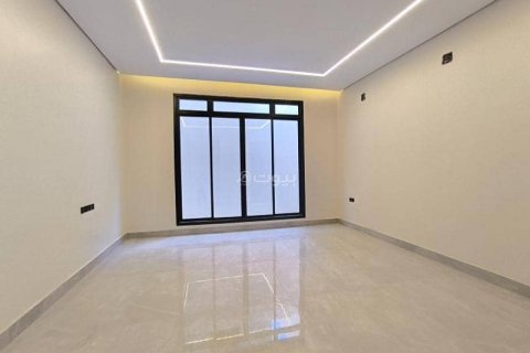 Villa de 5 chambres à Riyadh, Saudi Arabia No. 99469 7