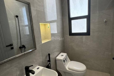 Villa de 5 chambres à Riyadh, Saudi Arabia No. 99465 22