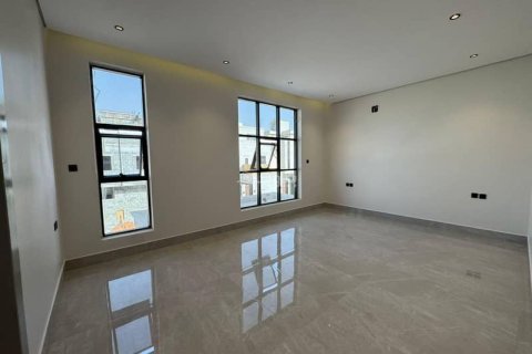 Villa de 5 chambres à Riyadh, Saudi Arabia No. 99465 27