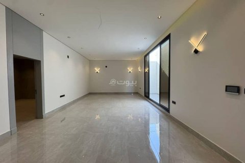 Villa de 5 chambres à Riyadh, Saudi Arabia No. 99465 14