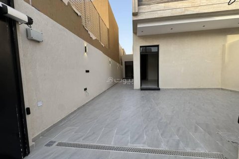 Apartment de 3 dormitorios en Riyadh, Saudi Arabia No. 99466 5