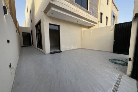Apartment de 3 dormitorios en Riyadh, Saudi Arabia No. 99466 3