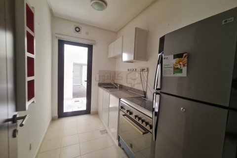 Villa de 5 dormitorios en Al Dair, Bahrain No. 61877 5