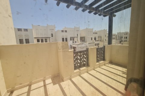 Villa de 5 dormitorios en Al Dair, Bahrain No. 61877 3