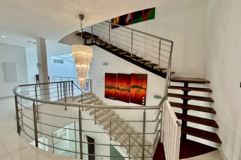 5 bedrooms Villa in Amwaj Islands, Bahrain No. 61879 4