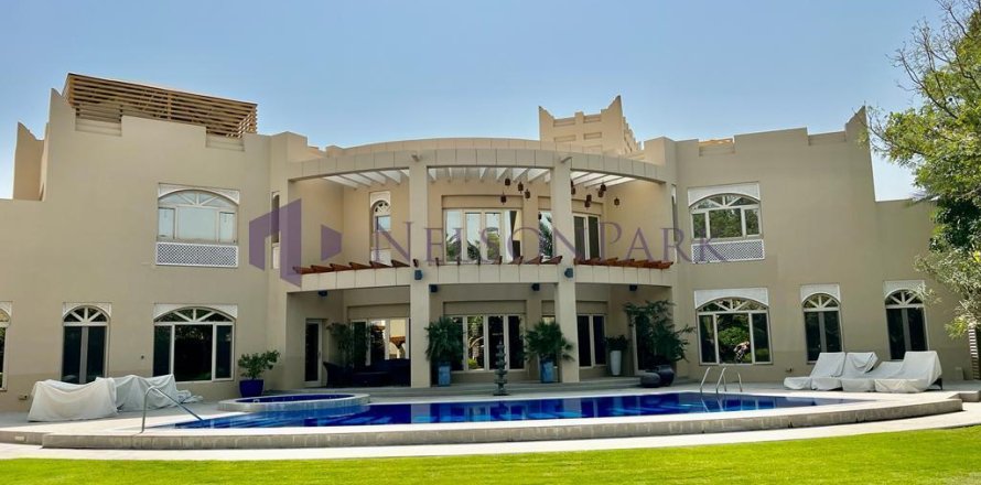 Villa de 5 chambres à Doha, Qatar No. 58379