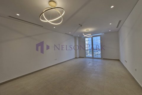 2 bedrooms Apartment in Doha, Qatar No. 58393 6