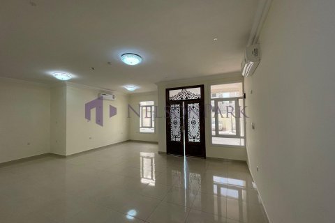 3 غرف نوم فيلا في الدوحة, Qatar رقم 58372 4