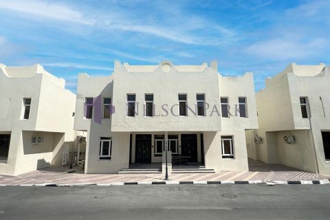 3 غرف نوم فيلا في الدوحة, Qatar رقم 58372 27