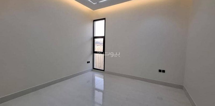 Villa de 5 dormitorios en Riyadh, Saudi Arabia No. 60322