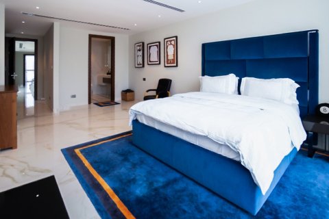 7 غرفة نوم  فيلا في Emirates Hills, الإمارات العربية المتحدة رقم 8609 13