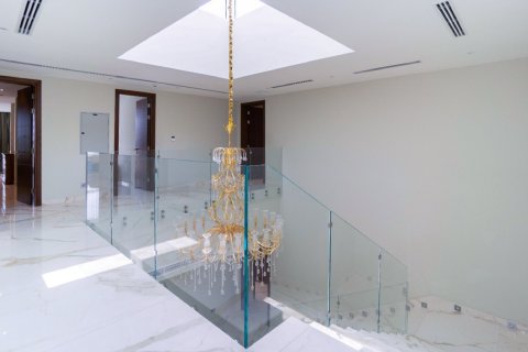 7 غرفة نوم  فيلا في Emirates Hills, الإمارات العربية المتحدة رقم 8609 8