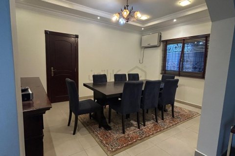 6 bedrooms Villa in Galali, Bahrain No. 59383 3
