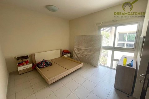 3 bedrooms Villa in Mina Al Arab, UAE No. 31895 9