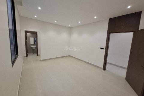 Квартира с 4 спальнями в Эр-Рияд, Саудовская Аравия №69166 13