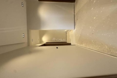 5 bedrooms Apartment in Riyadh, Saudi Arabia No. 69163 15